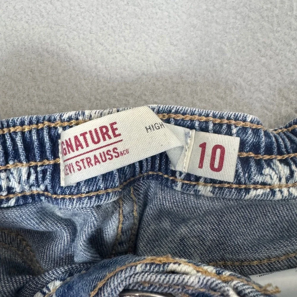 Signature by Levi Strauss Denim Skort Girls 10 Floral Print Buckle Wrap‎ Blue